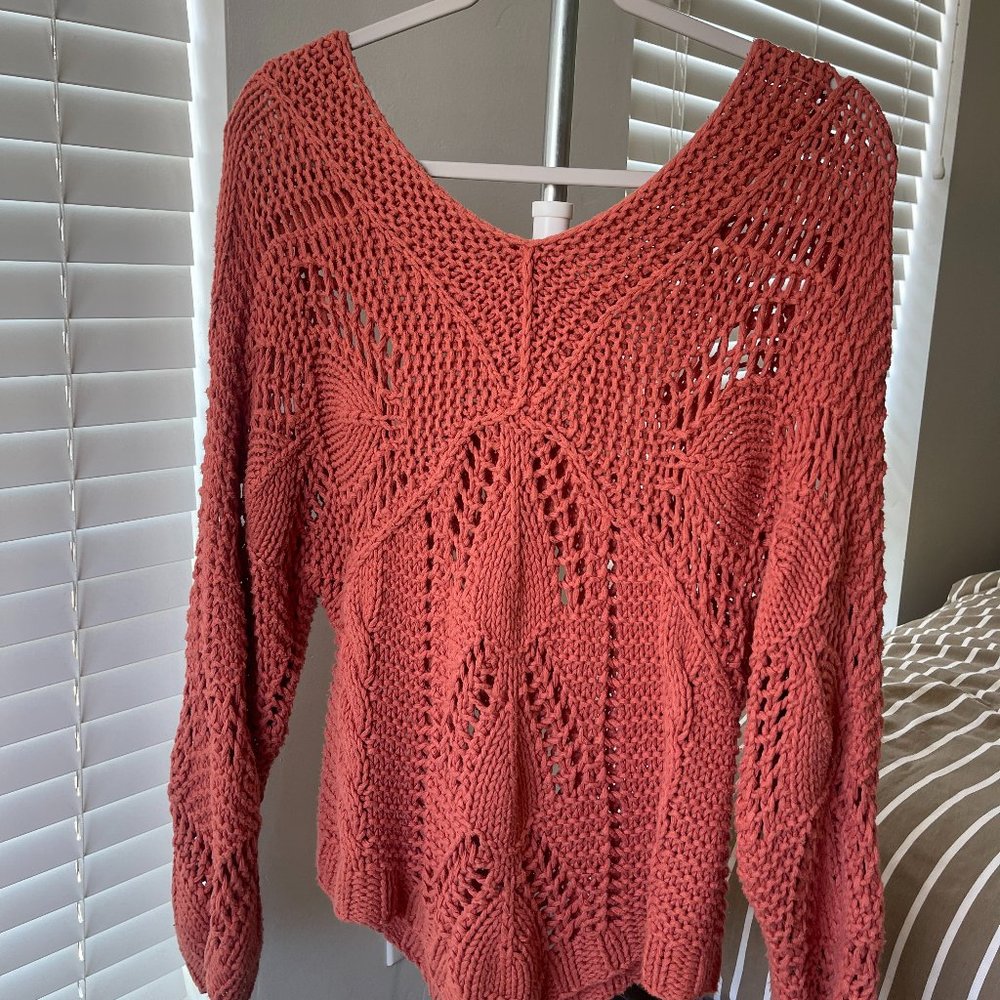 Size Medium Red/Orange Knit Sweater